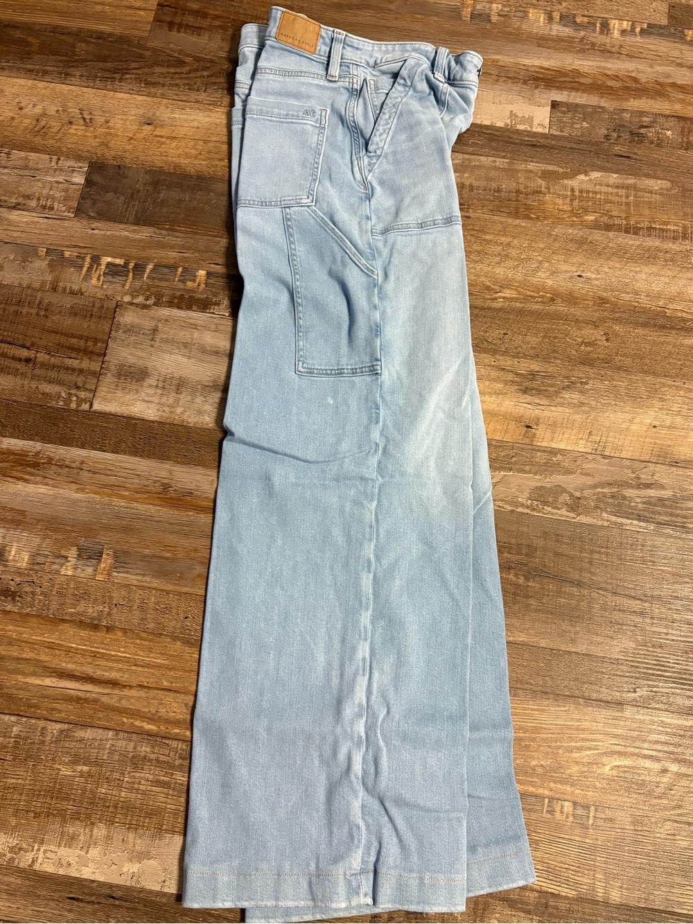 American Eagle Outfitters Light Blue Wide-Leg Jeans